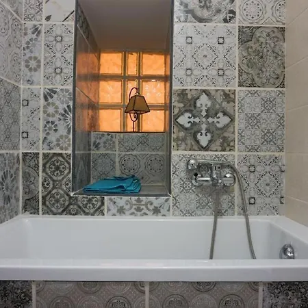 Apartamento Blue Courtyard Howme